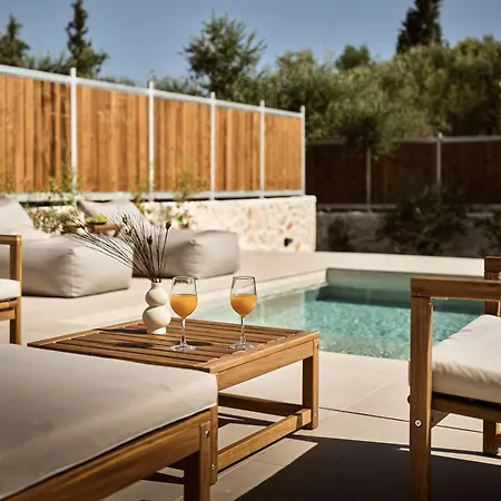 Conte Maris V * 트라가키온